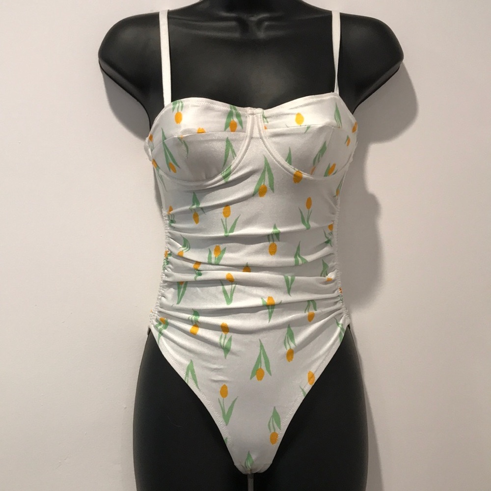 UO one piece swim suit